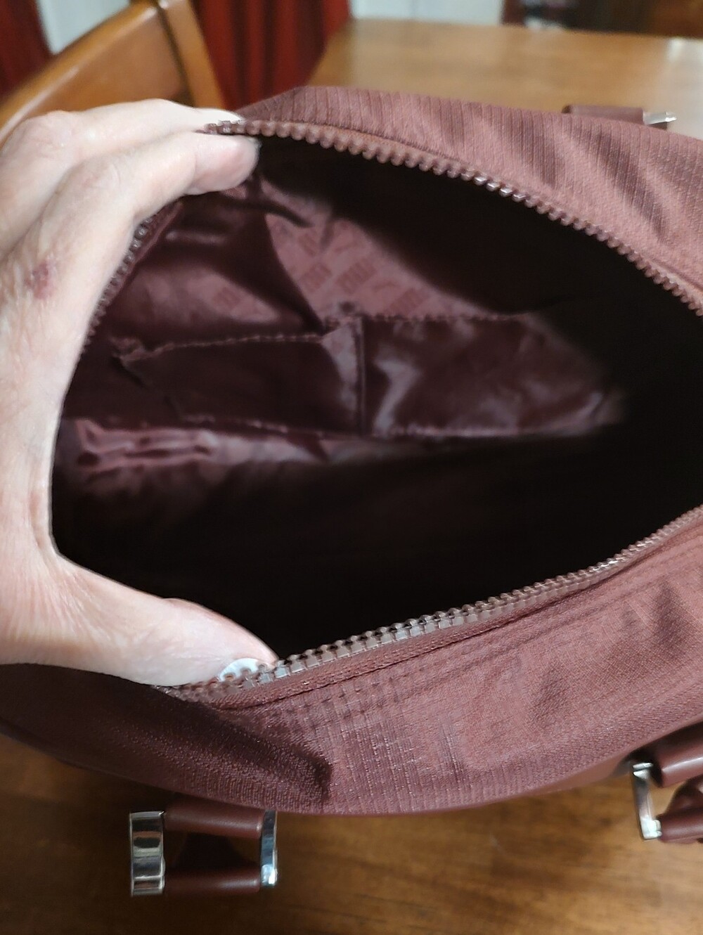 Puma Women's Burgundy Duffel Bag - Picture 9 of 12